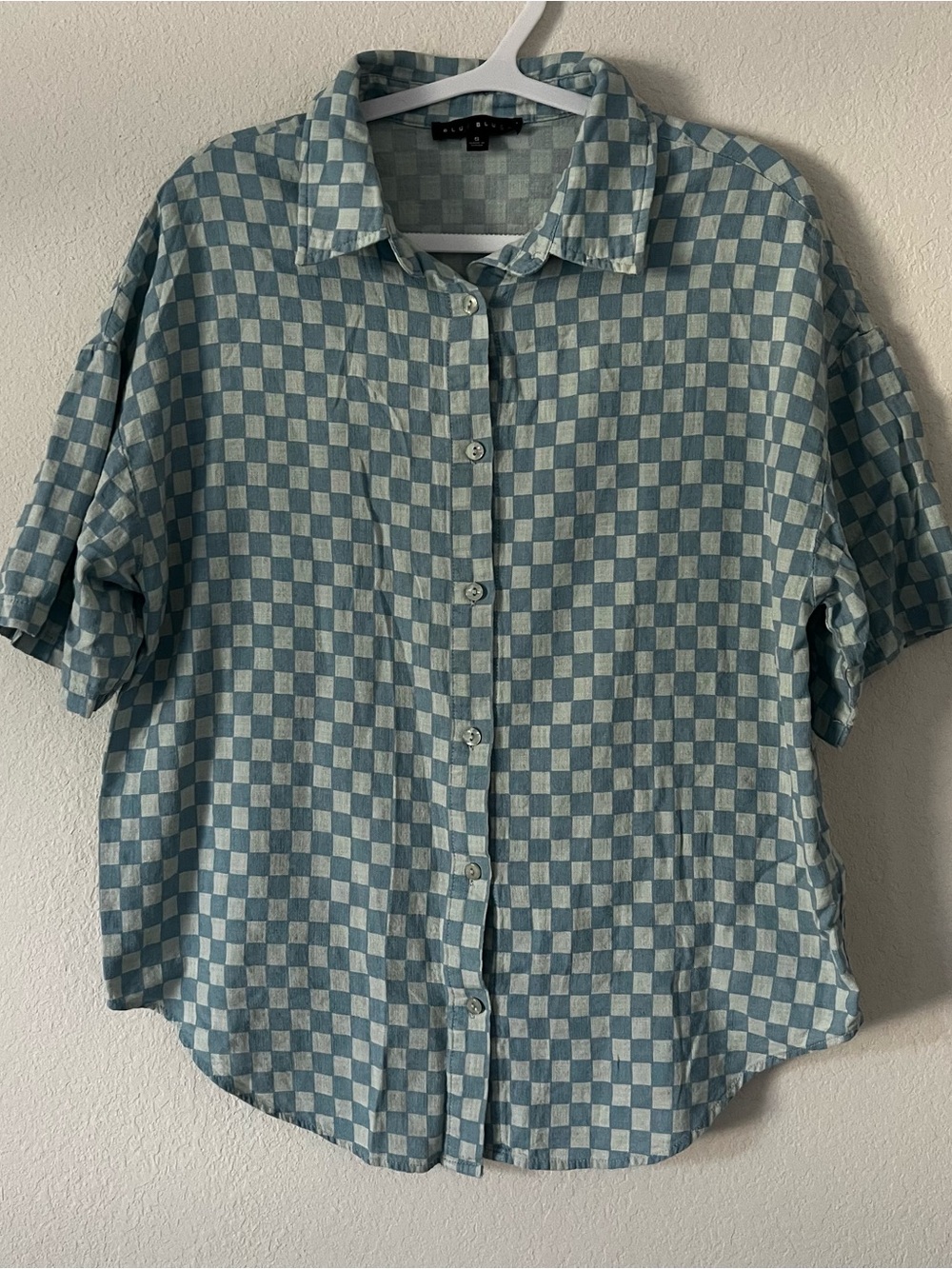 Blue Blush Checkered Short-Sleeve Button-Up Sz S